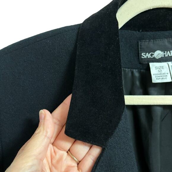 VTG 80s SAG HARBOR 100% Wool Velvet Collar Boyfriend Blazer in Solid Black SZ 12 - Picture 3 of 9